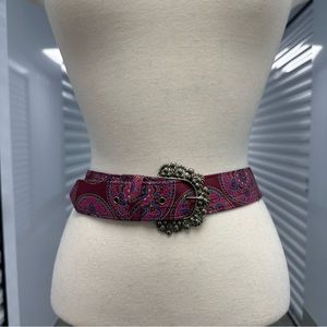 Vintage 80s pink paisley belt graphic ornate buckle 16